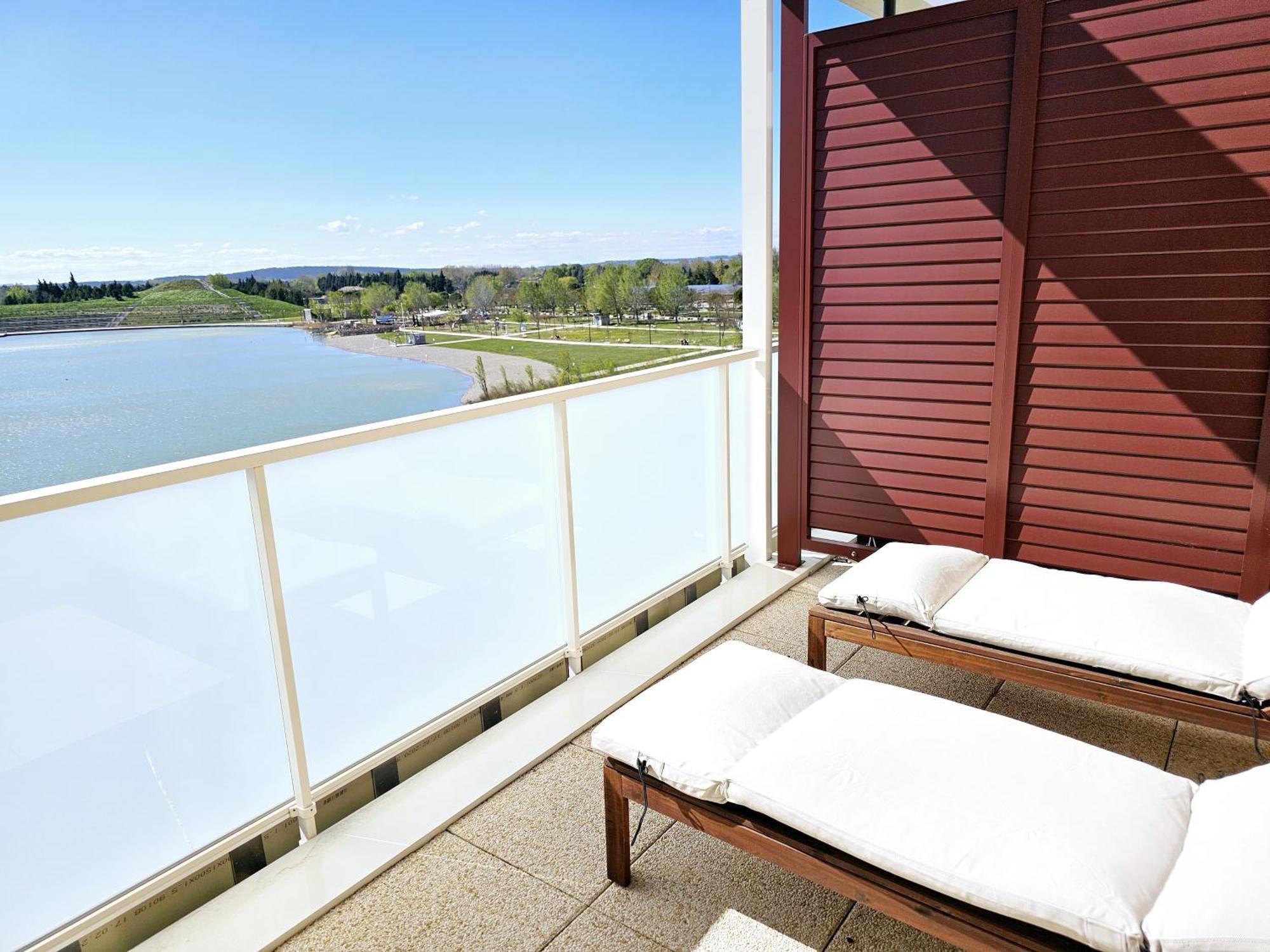 Lakeside Provence - Appartement Classe 4 Etoiles, Vue Sur Le Lac, Parking Sous-Sol, Double Clim مونتيو المظهر الخارجي الصورة